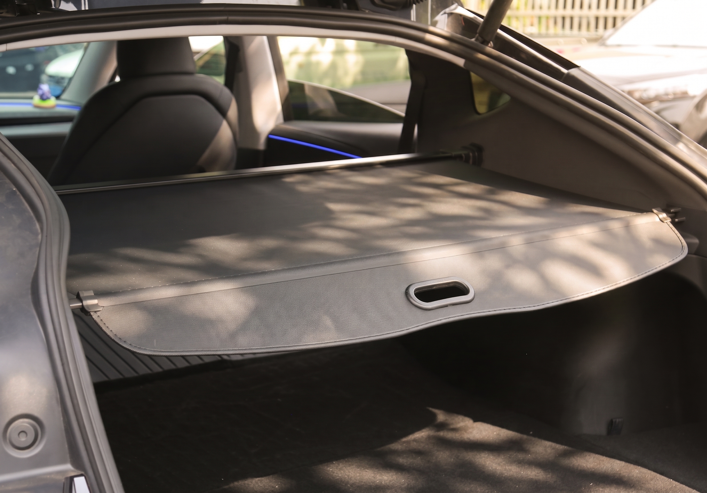 Roleta do bagażnika Tesla Model Y Juniper
