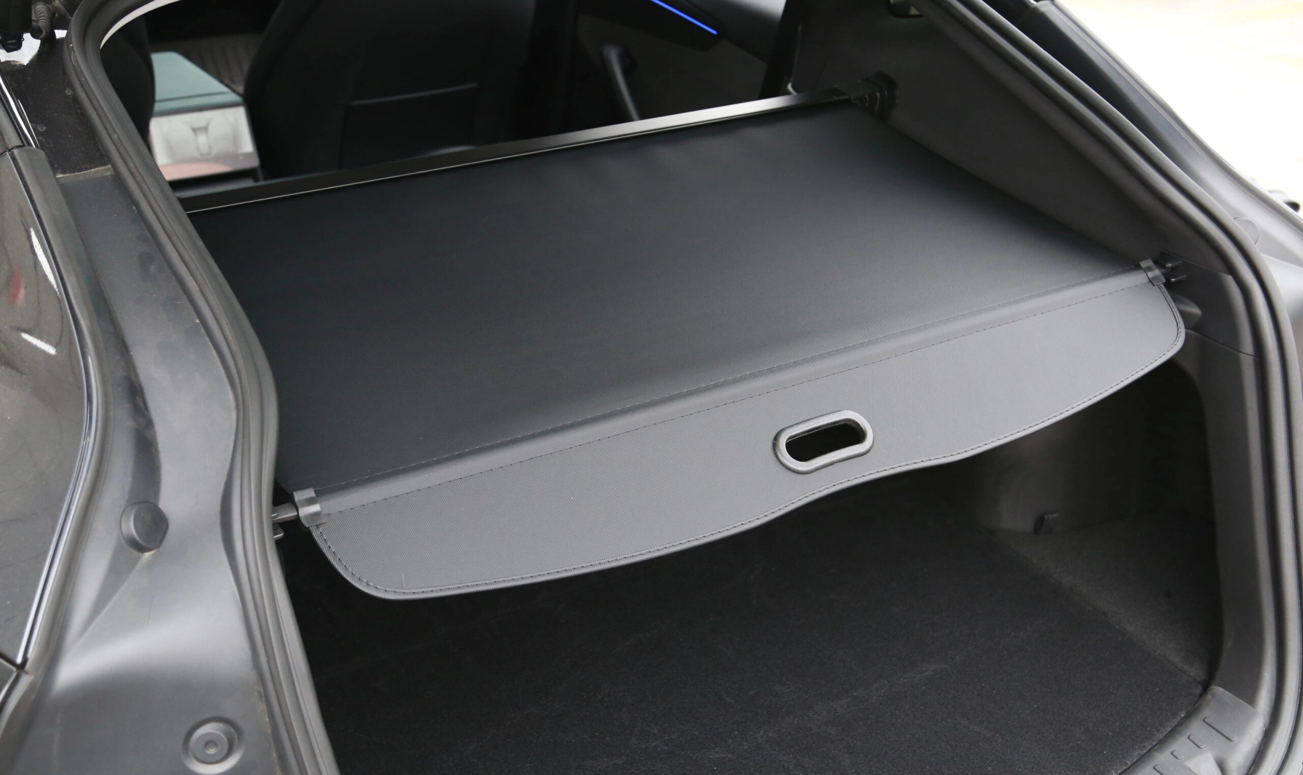 Roleta do bagażnika Tesla Model Y Juniper