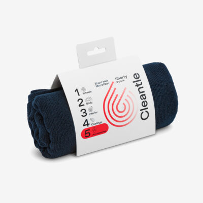 Mikrofobra z krótkim włosiem