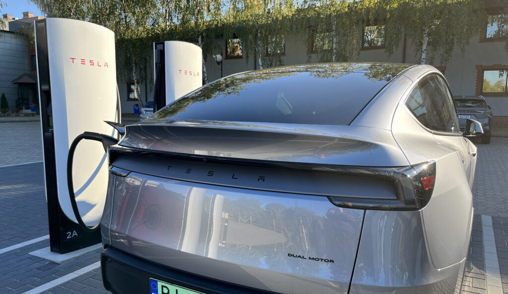 tesla supercharger