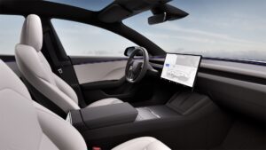 tesla model 3 nowe wnętrze